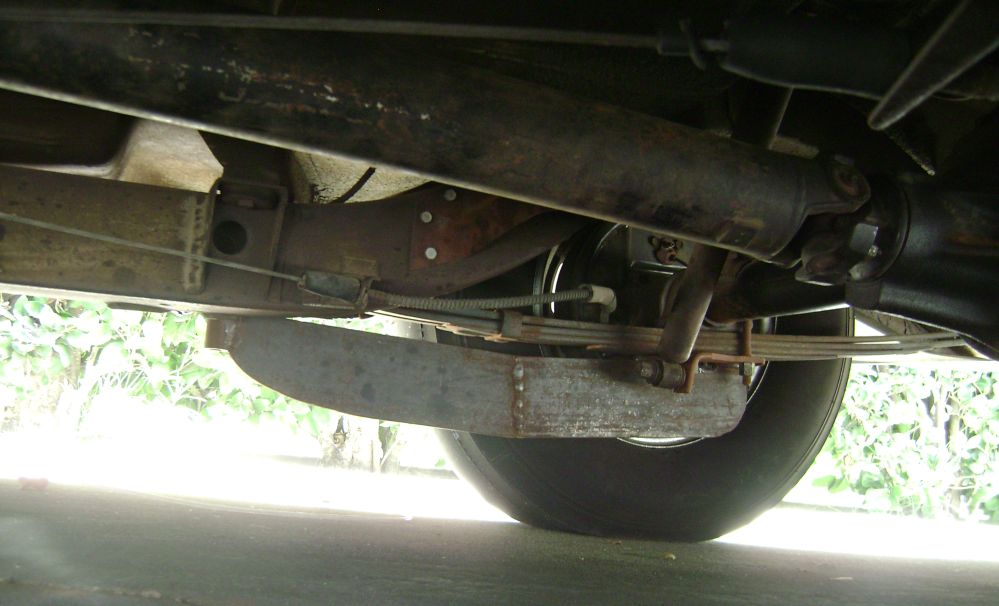 *what type of ladder bar or traction bar 1955 Chevy 1956